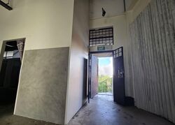 Evan Lim Warehouse (D14), Factory #575695061